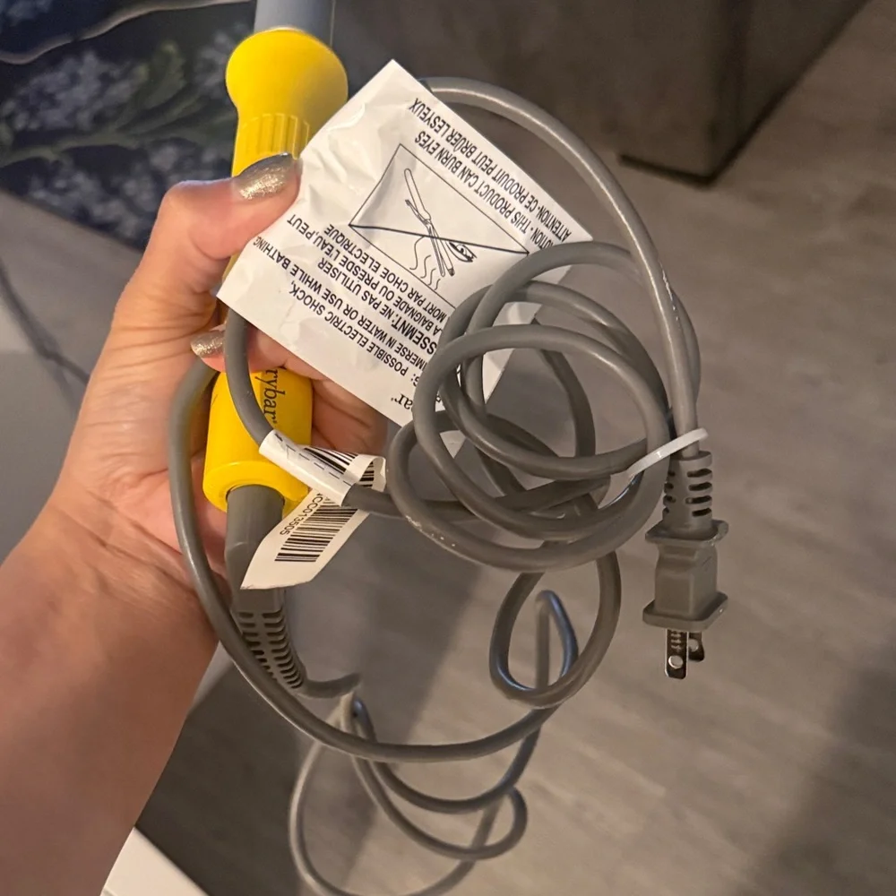 Like New Yellow Curling Iron